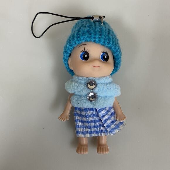 4 Small Doll Ornaments Backpack/Purse Charms Keychain Party Favor - Picture 5 of 7